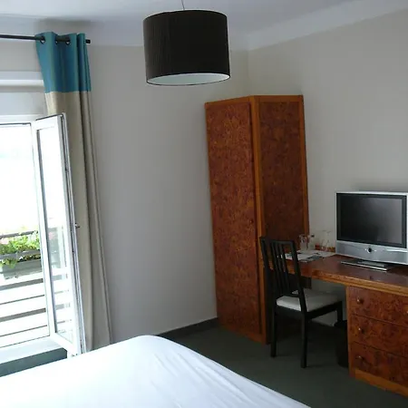 Le Continental Hotel Cancale